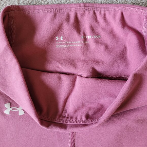 Under Armour Size XS Lot - 2 Motion Leggings Fitted Ankle Leg & Gray Top - Picture 8 of 14